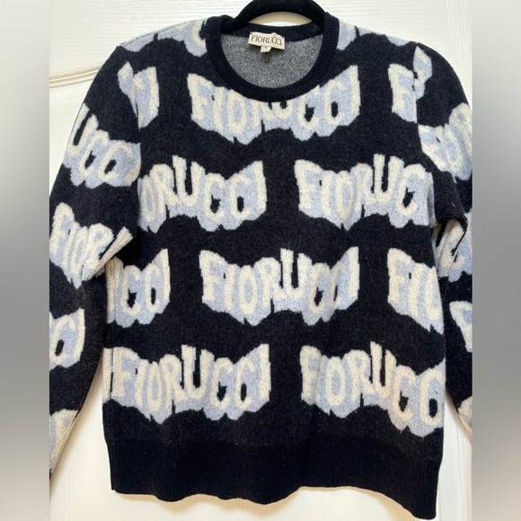 Women’s Fiorucci sweater - Picture 1 of 4